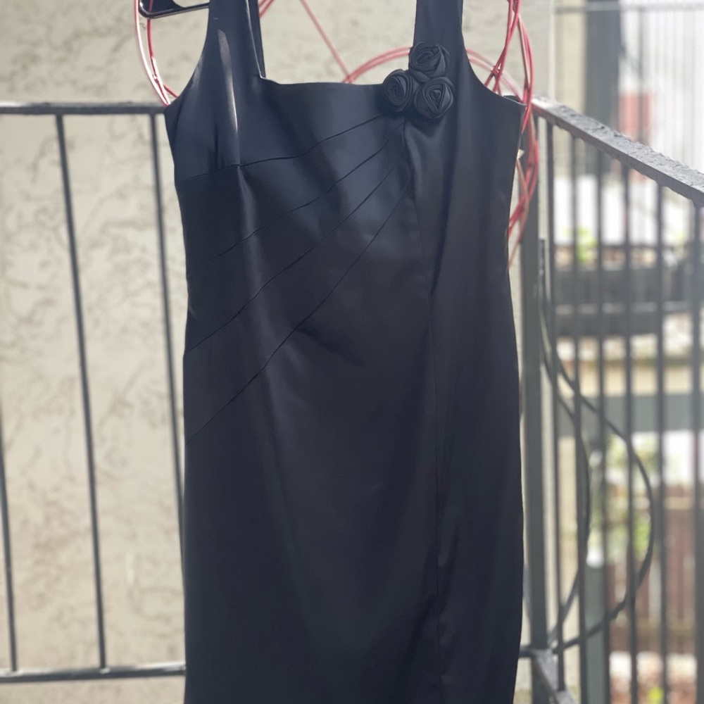 Calvin Klein Black party cocktail Embellished Pleated Sheath Dress